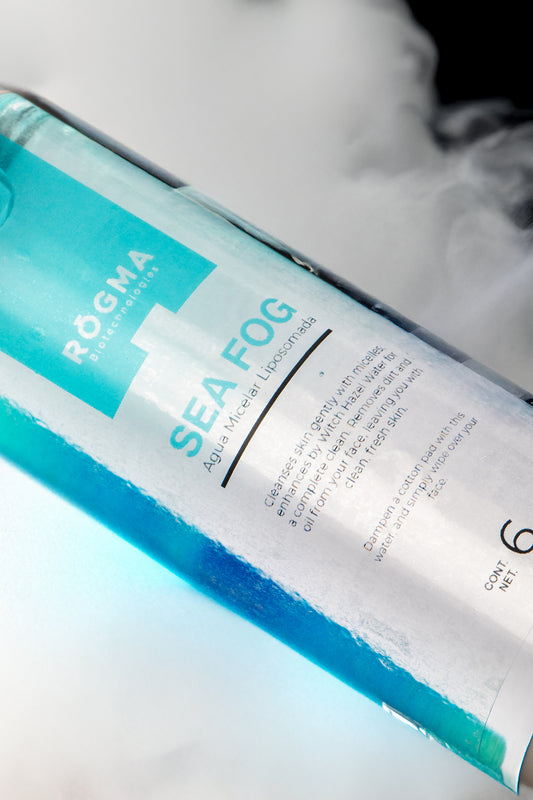 Discover our dermatologically approved cosmetic facial protocol. Free shipping to the USA 🇺🇸